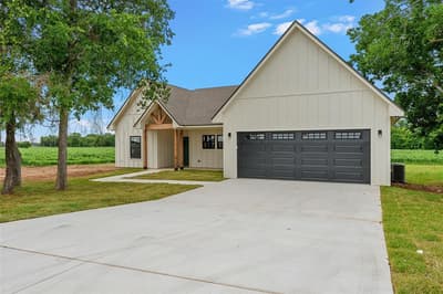 5200 Bogey Lane, Waco TX 76708 - Photo 3