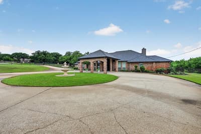 7401 Bent Trail, Mansfield TX 76063 - Photo 2