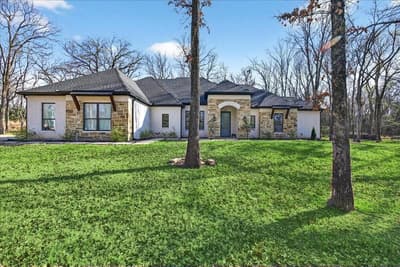 107 Oakbend Trail, Mabank TX 75147 - Photo 2