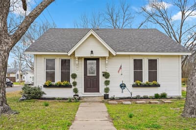 304 Texas Street, Sulphur Springs TX 75482