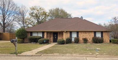 1806 Hogan Lane, Mount Pleasant TX 75455