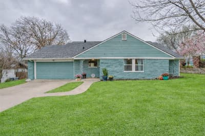 5305 Morley Avenue, Fort Worth TX 76133 - Photo 2