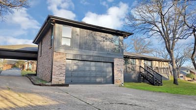 2814 Marquis Circle E, Arlington TX 76016 - Photo 4