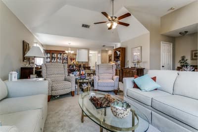 1051 Summit Park, Lewisville TX 75077 - Photo 5