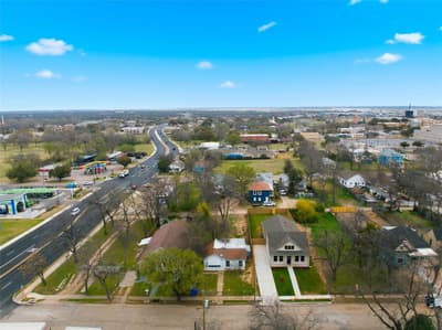 603 N 10th Street, Waco TX 76701 - Photo 2