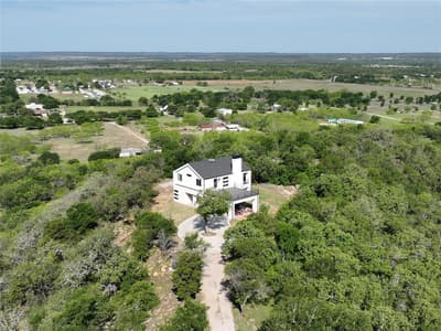 215 Lori Drive, Mineral Wells TX 76067 - Photo 2