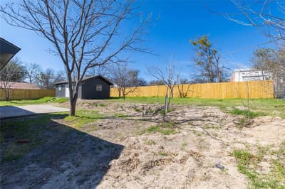 603 N Pearl Street, Comanche TX 76442 - Photo 4