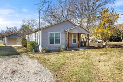 990 N Paddock Street, Stephenville TX 76401 - Photo 3