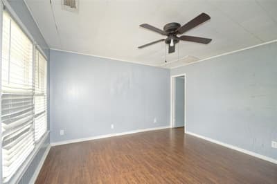 1429 S Elm, Sherman TX 75090 - Photo 2