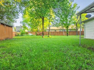 824 Elsbeth Street, Dallas TX 75208 - Photo 4