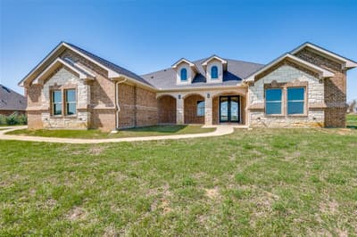 760 Alysa Lane, Waxahachie TX 75167