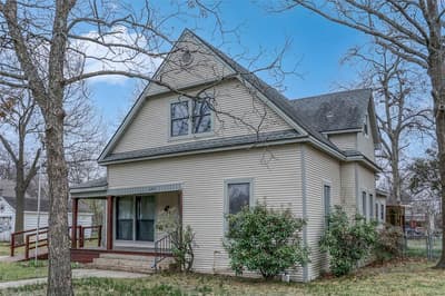 401 W Maple Street, Whitewright TX 75491