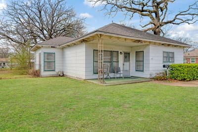 149 30th Street NW, Paris TX 75460