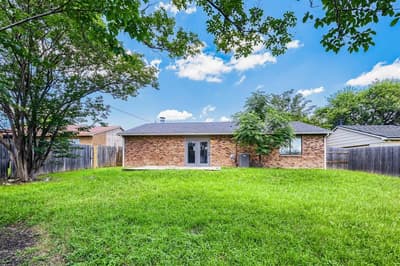 804 Netherland Drive, Arlington TX 76017 - Photo 3