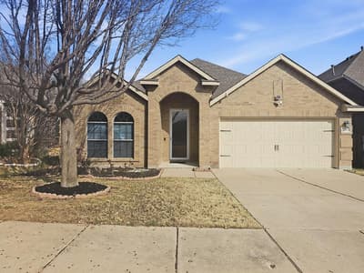 3321 Capetown Drive, Denton TX 76208 - Photo 2