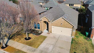 3321 Capetown Drive, Denton TX 76208 - Photo 3