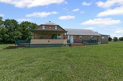 901 County Road 3925, Wolfe City TX 75496 - Photo 4