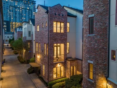2114 Aylesport Drive, Dallas TX 75201