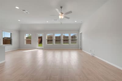 725 Grand Dale Drive, Lavon TX 75166 - Photo 2