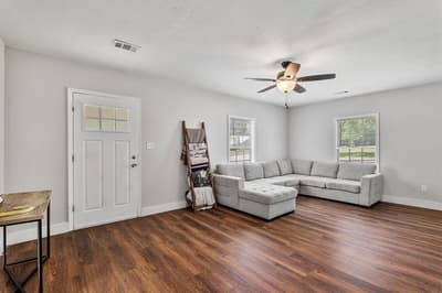 25 W Parnell Street, Denison TX 75020 - Photo 3