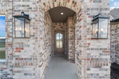 108 Emma Court, Decatur TX 76234 - Photo 2