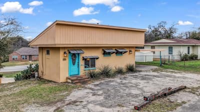 321 W Rentz Street, Weatherford TX 76086 - Photo 2