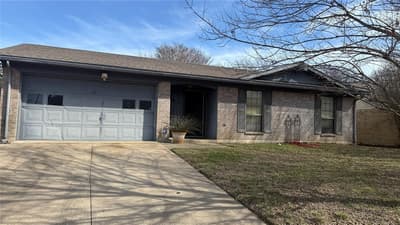 1315 Saturn Drive, Cedar Hill TX 75104 - Photo 2