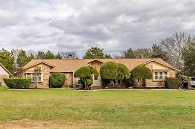 328 Shadowwood Trail, Ovilla TX 75154
