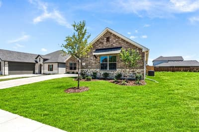 431 Maltese, Red Oak TX 75154