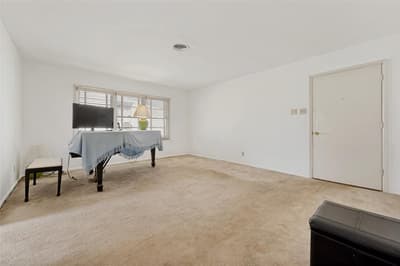 4123 Huckleberry Circle, Dallas TX 75216 - Photo 4