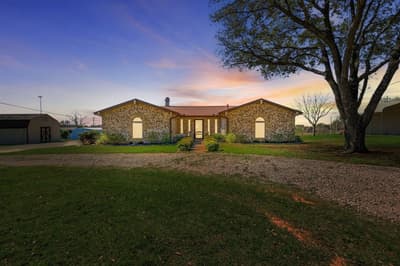 213 County Road 805a, Keene TX 76031