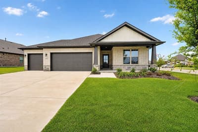 202 Briarwood Drive, Nevada TX 75173