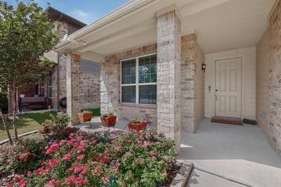 6212 Topsail Drive, Fort Worth TX 76179 - Photo 2