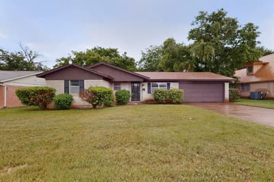 4429 Berke Road, Fort Worth TX 76115