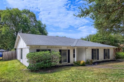 11026 Mccree Road, Dallas TX 75238 - Photo 2