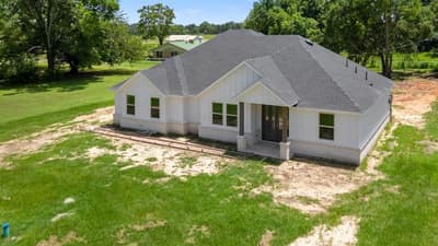 180 Nix Drive, Emory TX 75440