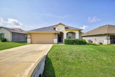 515 Cottage Row, Mabank TX 75147