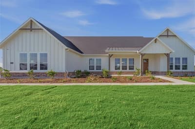12213 Crystal Drive, Krum TX 76249