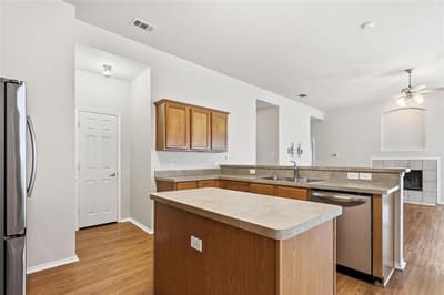 113 Creekview Drive, Anna TX 75409 - Photo 5