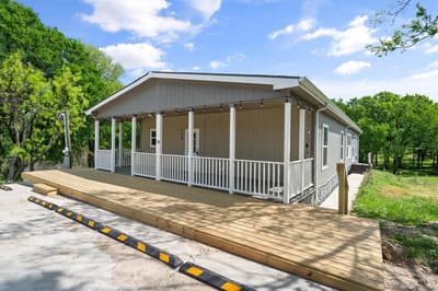 136 SE County Road 3048, Corsicana TX 75109 - Photo 2