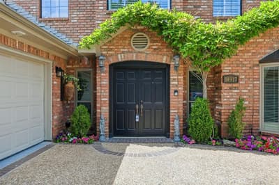 14917 Oaks North Drive, Addison TX 75254 - Photo 2