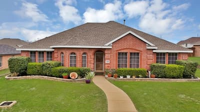 1625 Deer Creek Drive, DeSoto TX 75115