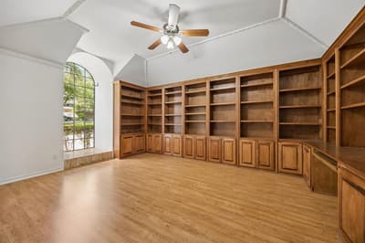 6218 Stonehill Drive, Dallas TX 75254 - Photo 4