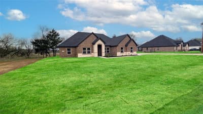 956 County Road 4108, Greenville TX 75401 - Photo 2