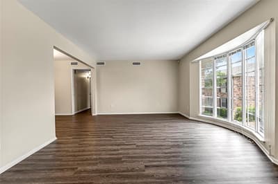 5835 E University Boulevard # D, Dallas TX 75206
