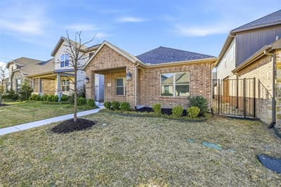 4705 Sunny Pathway, Haltom City TX 76117 - Photo 3