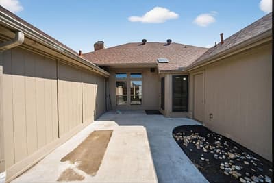 2229 Country Valley Road, Garland TX 75041 - Photo 2