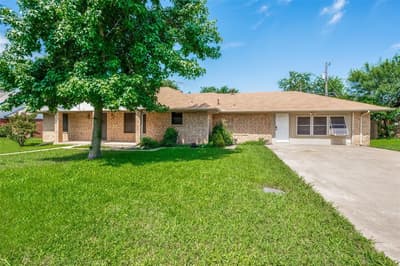 508 S Pedigo Street, Pilot Point TX 76258