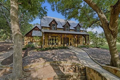 129 Trinity Bluffs, Aledo TX 76008 - Photo 2