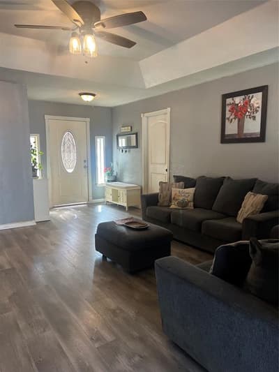 4704 Carlyle Drive, Fort Worth TX 76132 - Photo 2